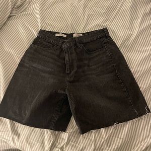 Super cute longer mom shorts